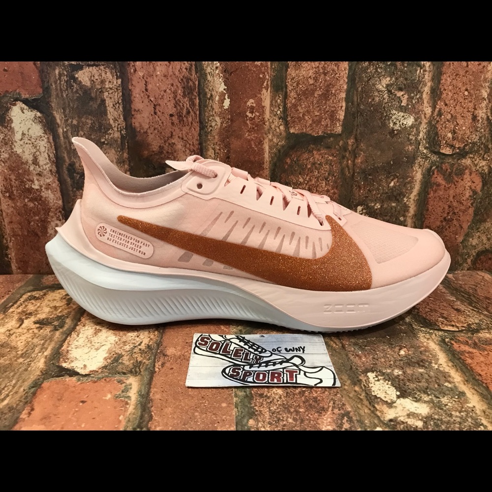 NEW Nike Zoom Gravity Running Shoes Gold Pink - Picture 6 of 8